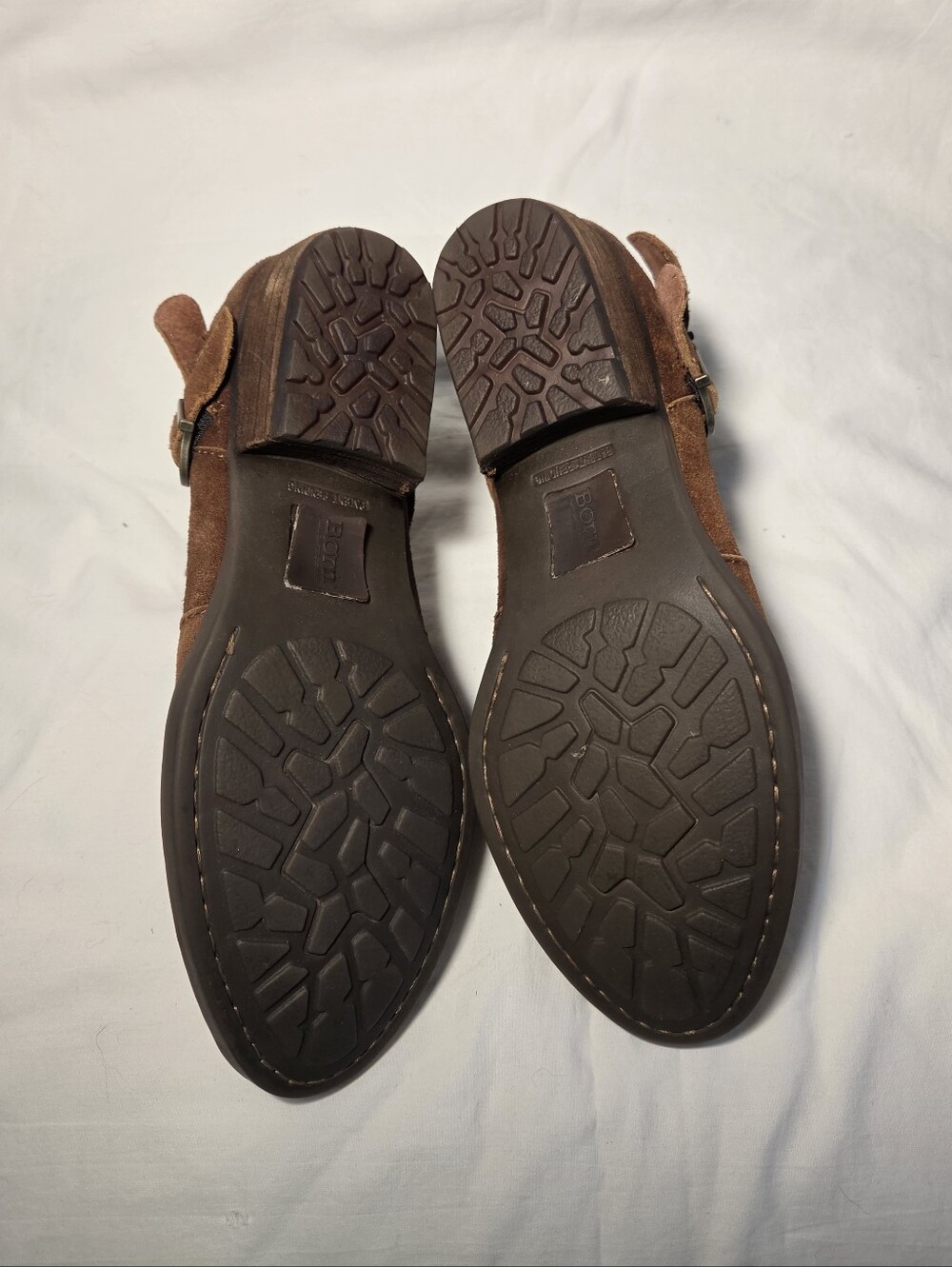 Born Moringa Brown Suede Ankle Booties 8.5M - Picture 9 of 10